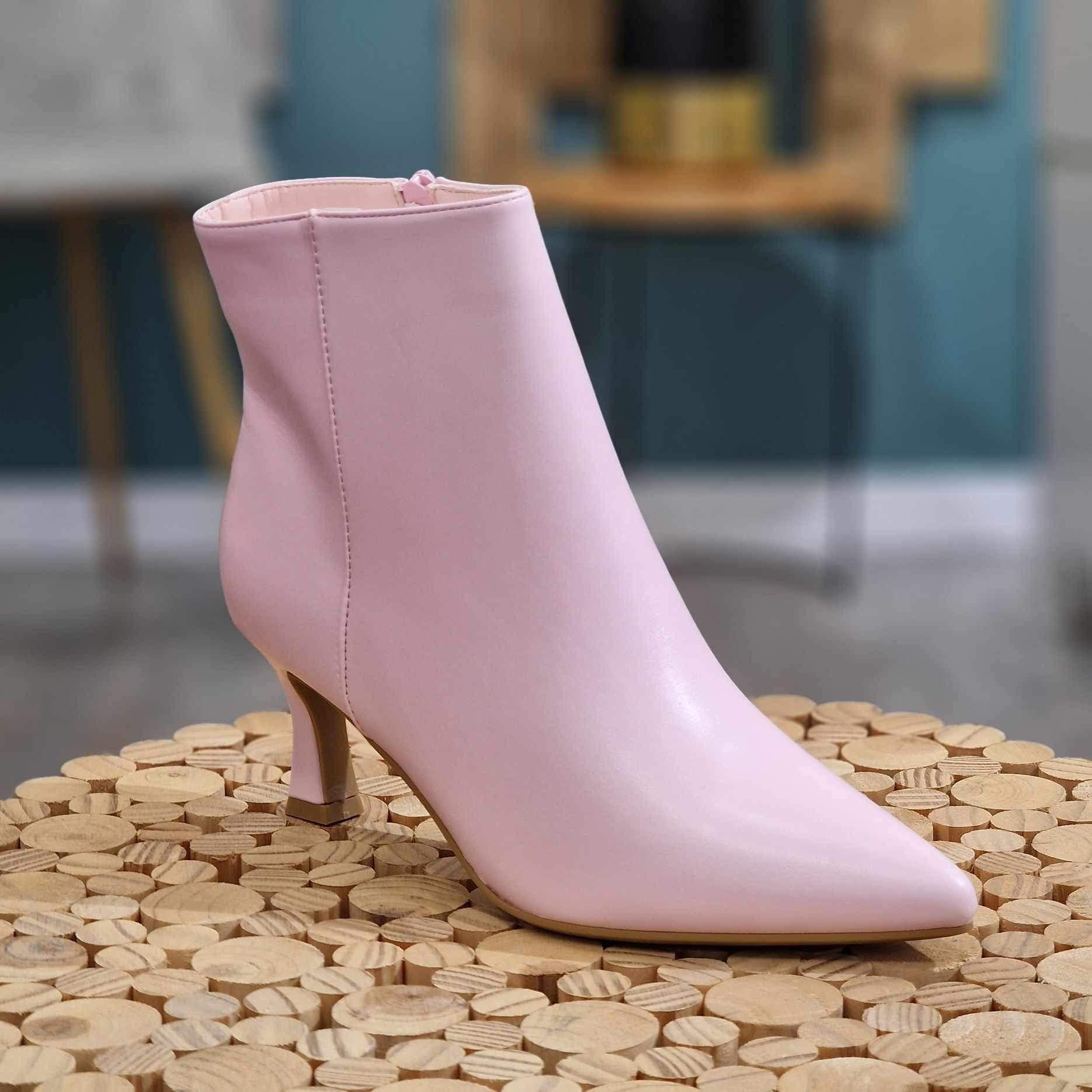 Bottine rose poudré a talon hotsell