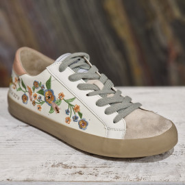 Basket basse fleurie
