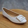 Ballerine blanche avec boucle