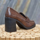 Mocassin à talon marron