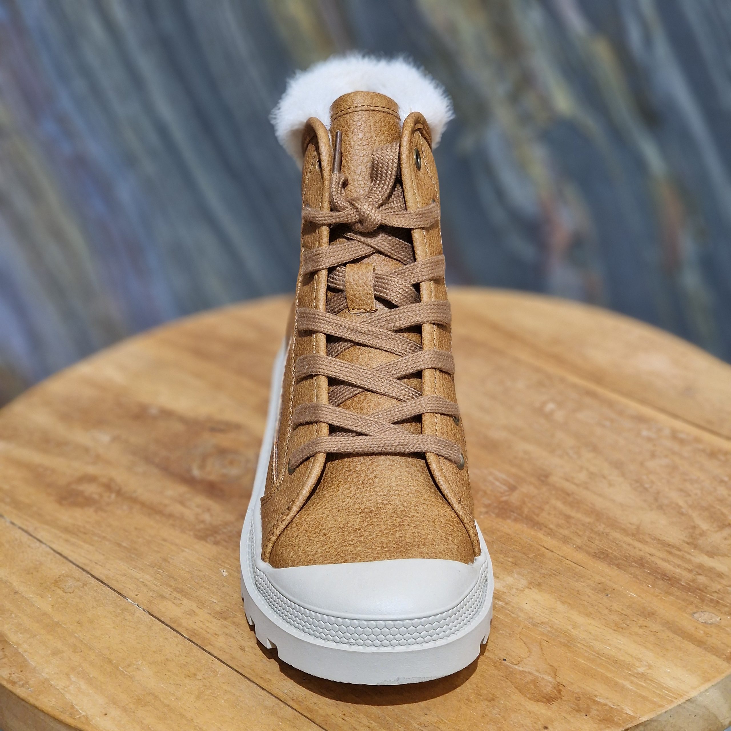 Basket Delta CHATTAWAK montante camel