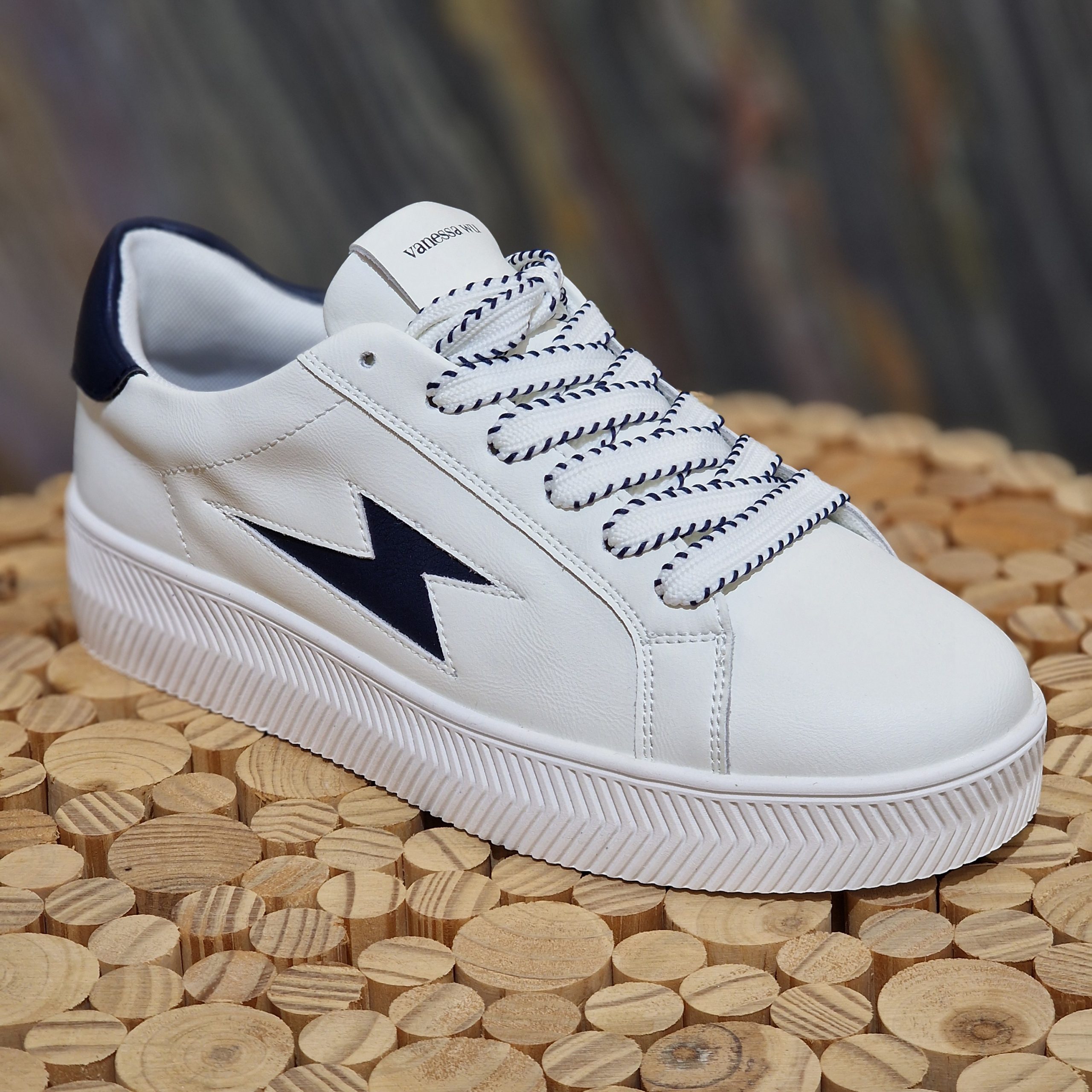 Basket JANE Emblem VANESSA WU