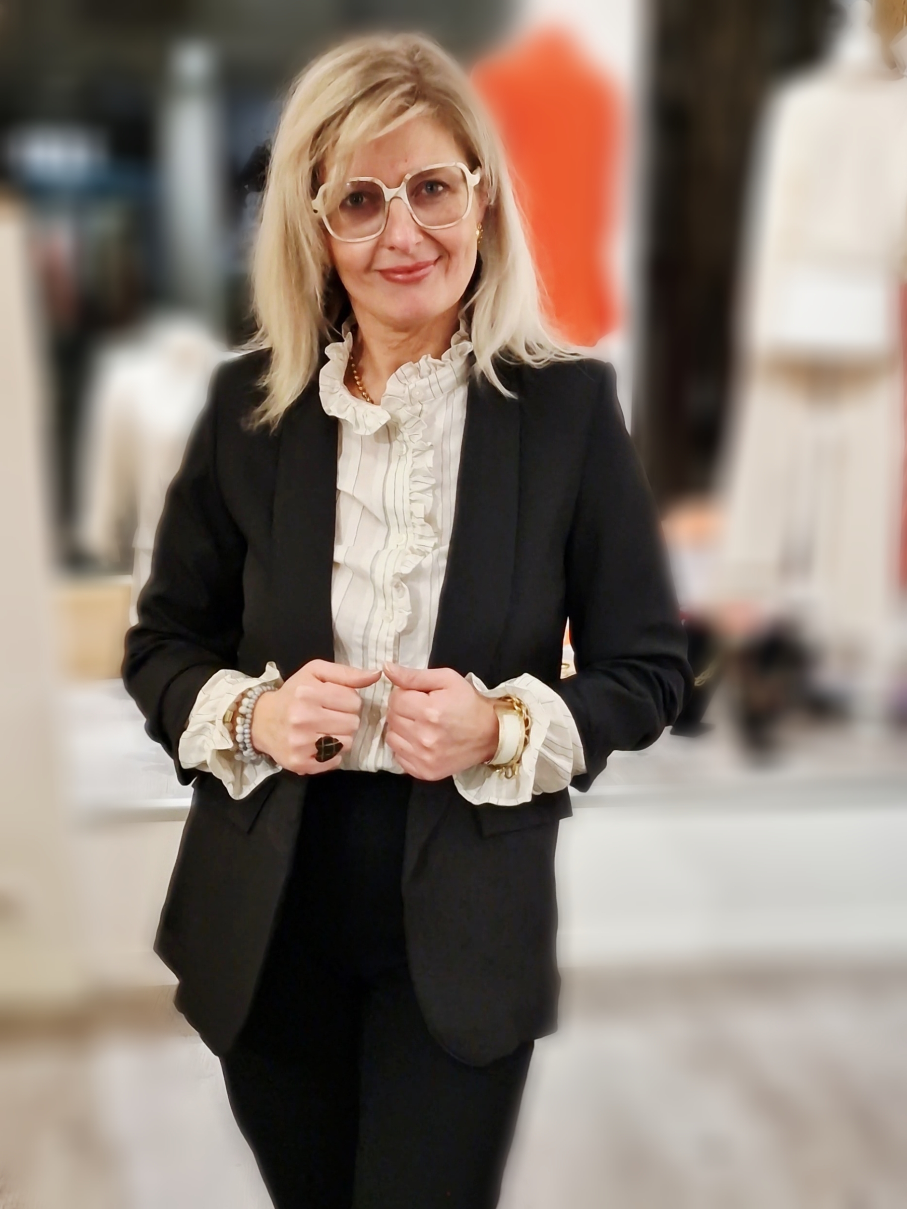 Veste noire Tête de Mort strass