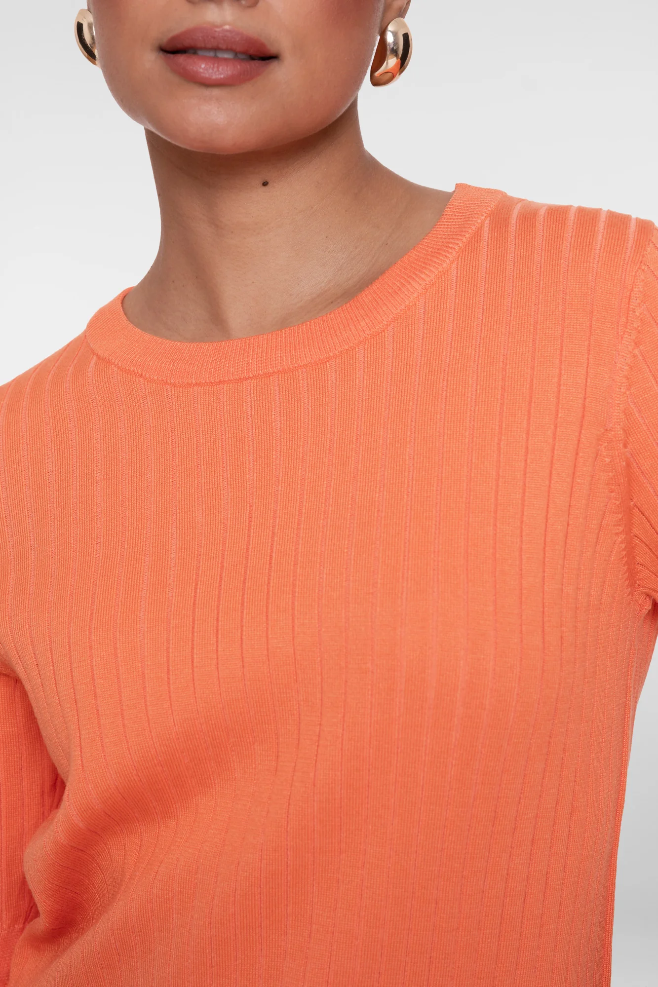 top fin col rond près du corps manches trois quart