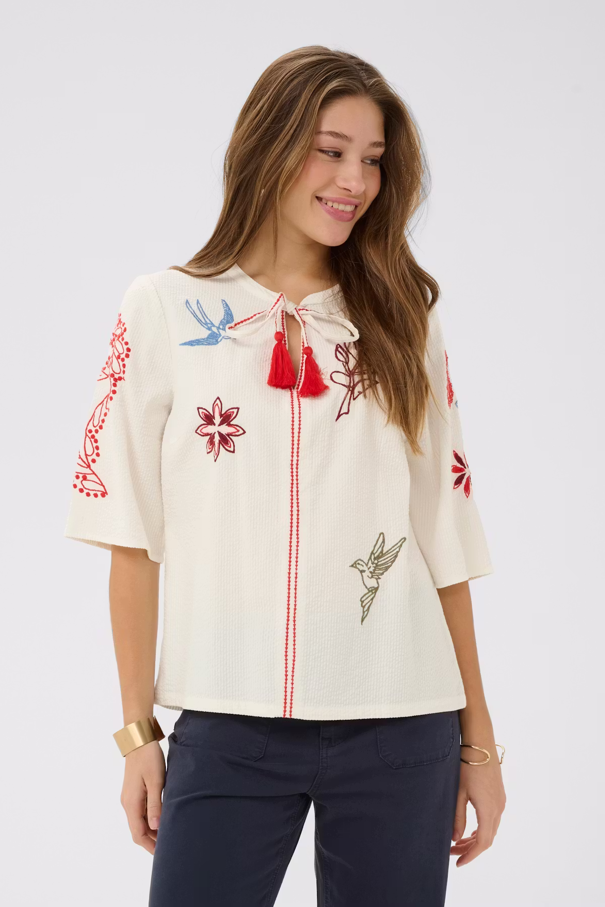 blouse brodé fleurs et oiseaux rouge bleu et kaki