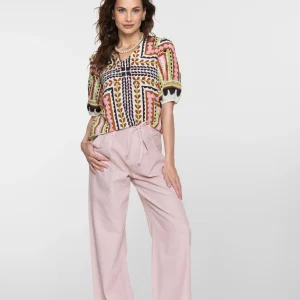 pantalon poches à l'italienne très mode couleur pastel