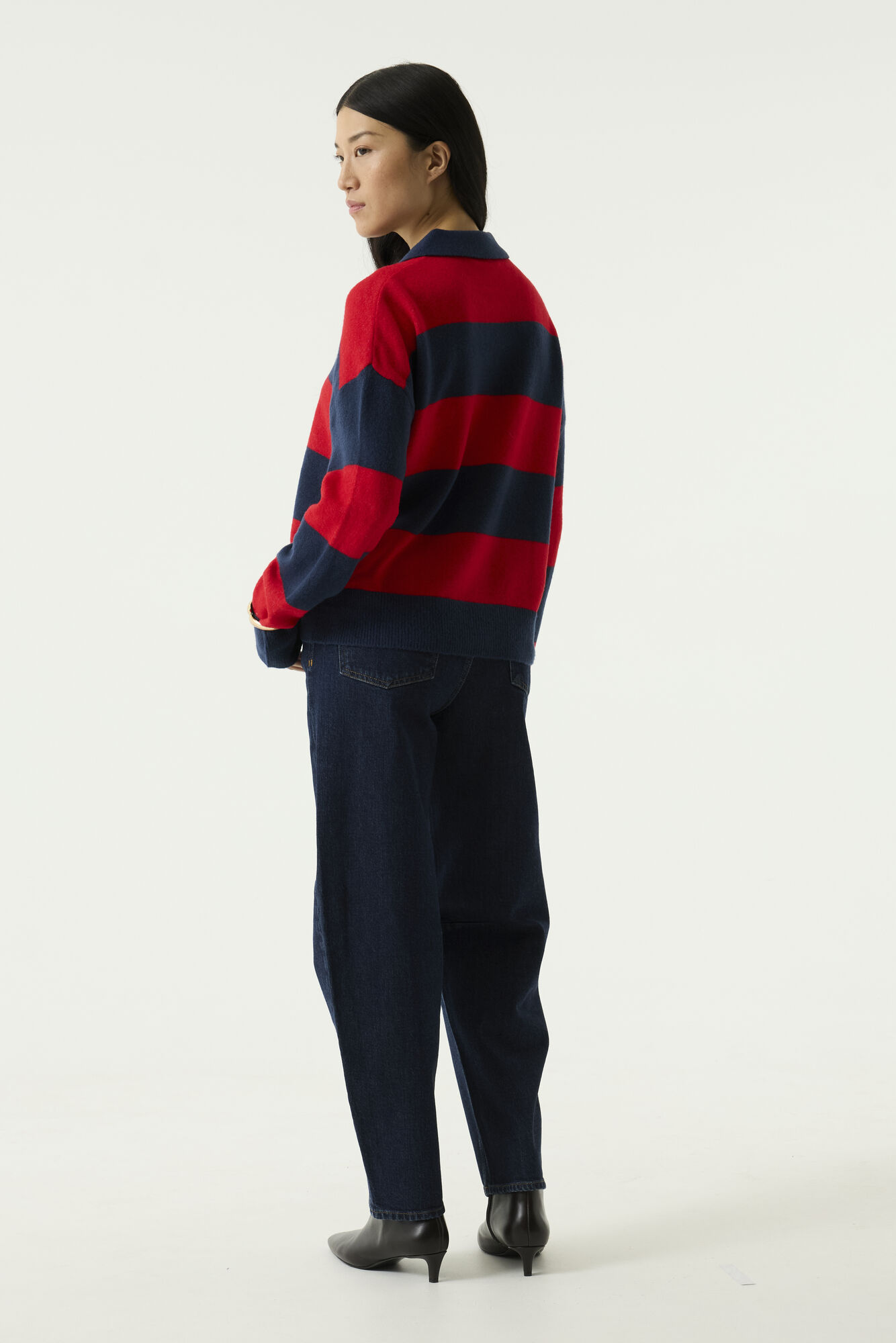 Garcia Garcia Jeans pull Garcia femme collection Garcia mode Garcia prêt-à-porter femme Ô Trésor de MargÔPull polo Garcia à rayures femme Pull Garcia col polo en maille Pull rayé chic et tendance Pull femme style casual chic Pull Garcia collection automne Pull rayé manches longues Pull col polo élégant Pull femme confortable Pull maille douce Garcia Pull tendance automne hiver