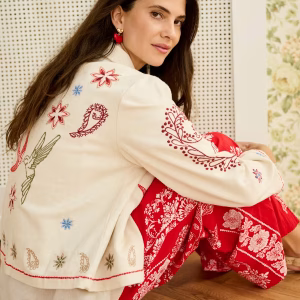 veste chic tendance avec des broderies travaillées de la marque cream