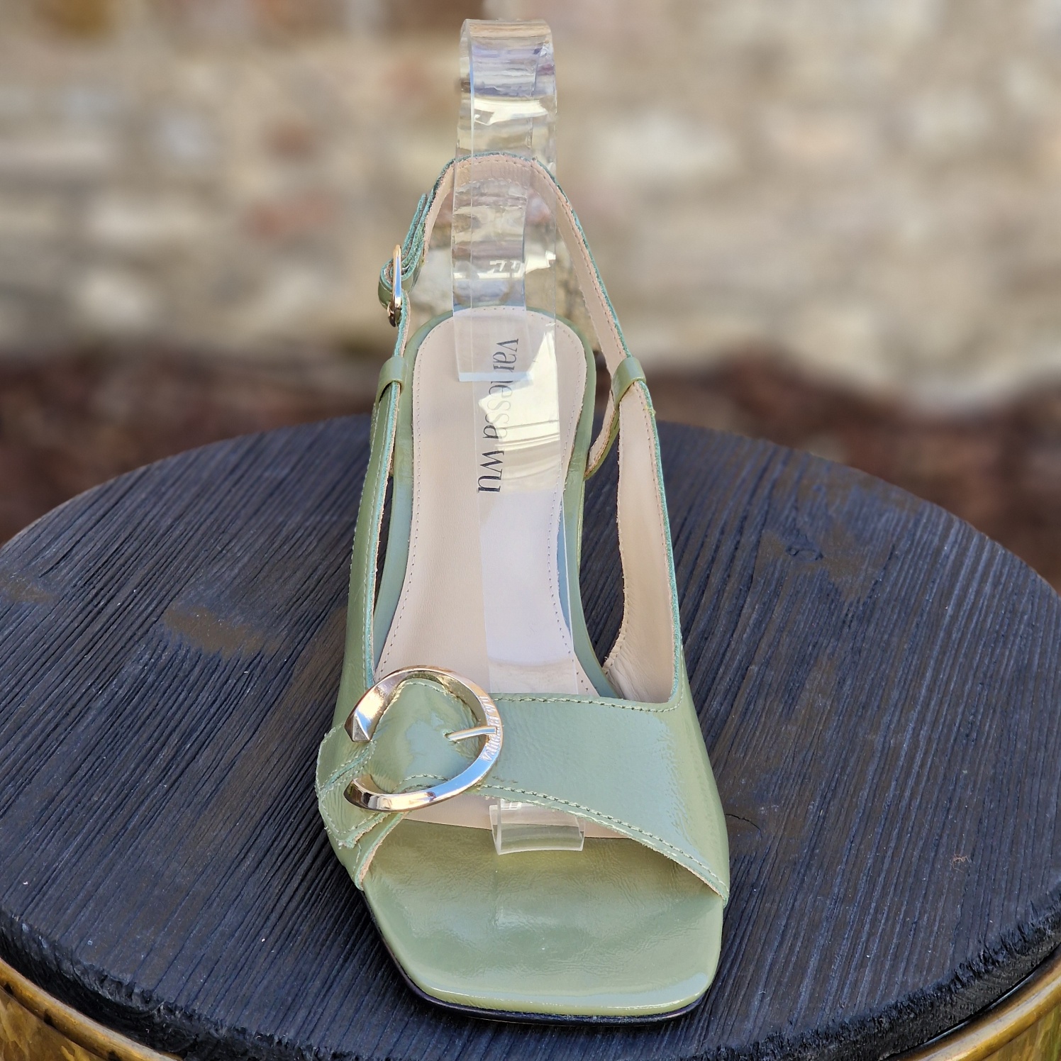 nu-pieds ouvert verni vert olive chic