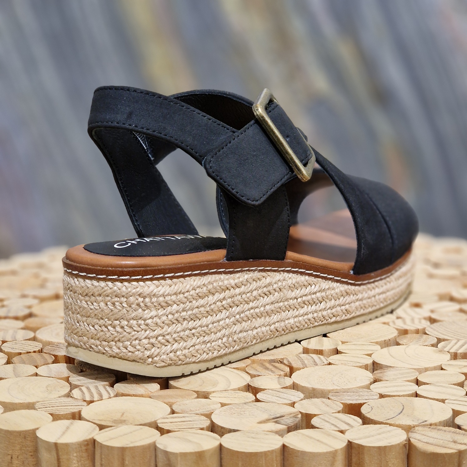 sandale tendance femme sandale chic femme sandale casual chic sandale été élégante sandale minimaliste noire
