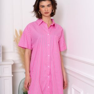 robe chemise rose femme, robe courte rayée femme, robe rose à rayures blanches, robe manches courtes femme, robe légère été femme, robe boutonnée femme, robe casual chic femme, robe fluide femme