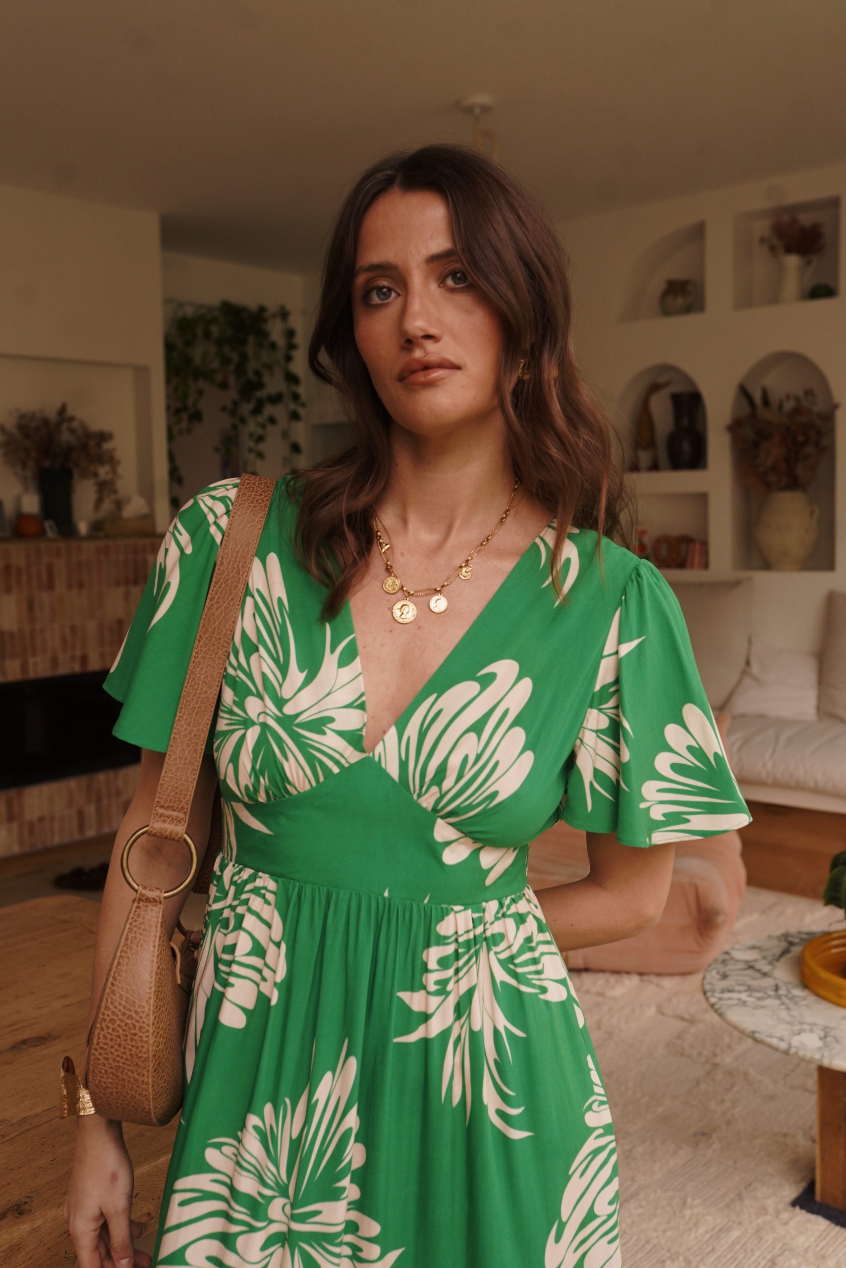 robe vacances femme, robe verte élégante, robe tendance femme, robe longue romantique. laon reims paris soissons