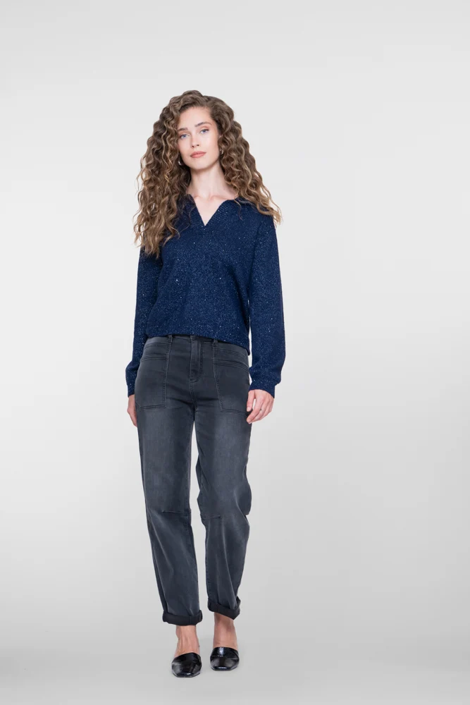 jean Geisha femme, jean gris Geisha, pantalon Geisha femme, jean gris femme, jean cargo femme, jean poches plaquées femme, jean droit femme, jean coupe droite femme, jean taille mi-haute femme, pantalon denim gris, jean gris anthracite, jean casual chic femme, jean tendance femme, pantalon femme Geisha, denim Geisha femme, jean confortable femme, pantalon gris femme, jean moderne femme, jean urbain femme, jean décontracté chic, mode femme Geisha, vêtements Geisha femme, jean automne hiver femme, jean facile à assortir, pantalon casual femme, jean premium femme, jean stylé femme, look casual chic femme, pantalon gris tendance, jean féminin Geisha.