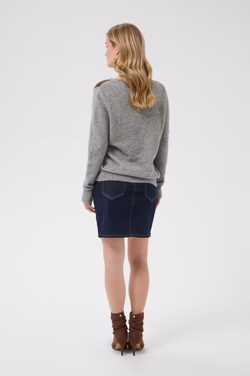 pull femme tendance pull maille jacquard pull maille duveteuse pull effet mohair pull toucher cachemire pull doux femme pull confortable pull cocooning pull chic décontracté pull casual femme pull élégant hiver pull losanges pull motif diamant pull argyle femme pull inspiration anglaise pull style campus pull style preppy pull style british pull intemporel femme pull gris chiné pull gris perle femme pull gris marine pull gris chocolat pull coloris automne pull colorblock femme pull graphique pull original femme pull fantaisie femme pull mode automne hiver pull collection automne pull collection hiver pull femme premium pull qualité Cream maille Cream femme vêtements Cream mode danoise femme marque Cream Clothing pull nordique femme pull cosy femme pull à porter avec un jean pull à porter avec une jupe tenue automnale femme look casual chic femme look bohème chic pull bureau femme pull weekend femme pull féminin cadeau femme mode pull chaud femme pull en maille fine