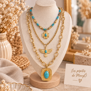 sautoir 3 rangs, sautoir turquoise, collier turquoise femme, sautoir doré femme, collier 3 rangs, collier acier inoxydable, bijou turquoise, bijou doré femme, sautoir bohème chic, collier bohème, collier superposé, bijou femme turquoise, sautoir tendance femme, collier 45 cm, collier 50 cm